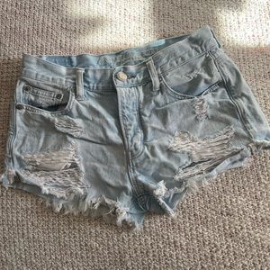 Light blue wash American eagle jean shorts size 4